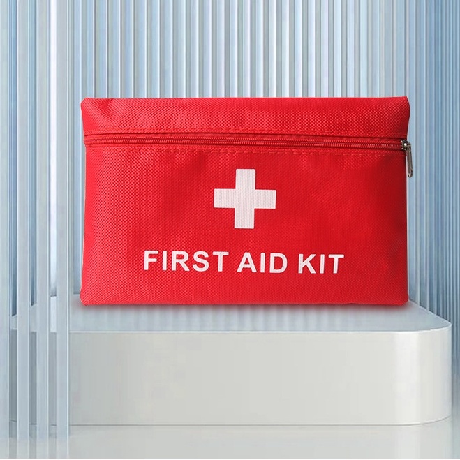 Trousse de premiers secours de - First Aid Kit Camping avis et prix